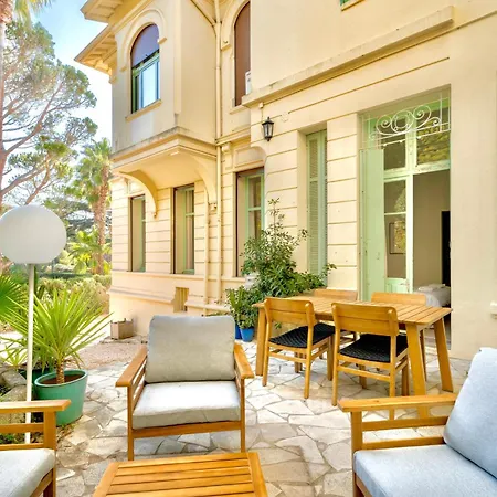 3 Pieces Elegant - Clim Terrasse Parking - *